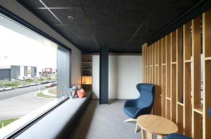 Crestline 办公室和陈列室，由 Yellow 6 Design 设计，汉密尔顿 – 新西兰