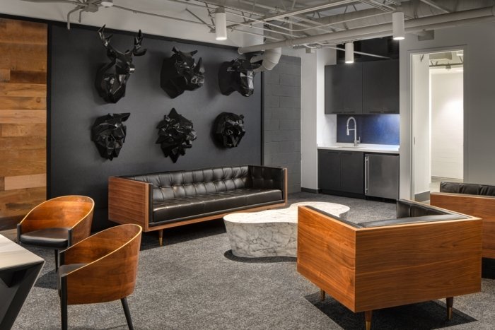 ASD 的清晰视频办公室 | 天空