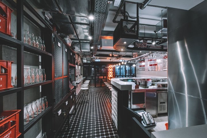 Studio UNIT 的 Cross Café,香港 Studio UNIT 的 Cross Café,香港