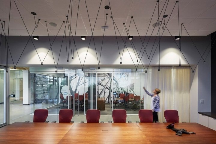 GBD Architects 的 Cushman & Wakefield 办公室，俄勒冈州波特兰