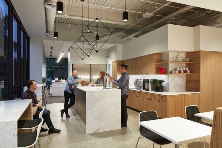 GBD Architects 的 Cushman & Wakefield 办公室，俄勒冈州波特兰