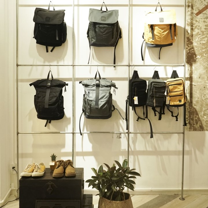 Red5 Studio 设计的水坝袋和物品商店，胡志明市 – 越南