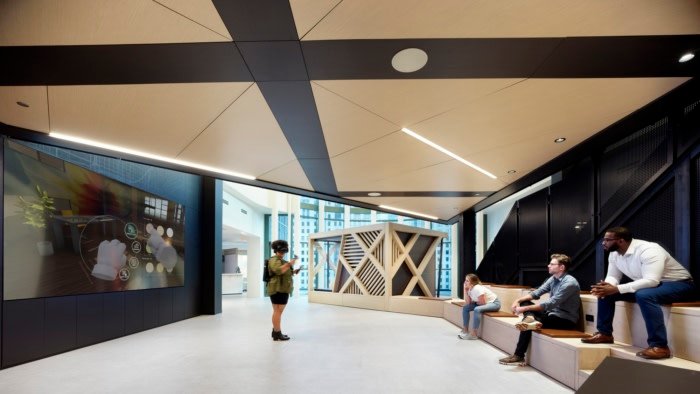 DIRTT 体验中心陈列室和办公室，由 Ware Malcomb 设计