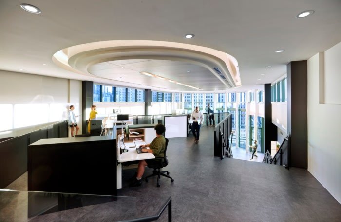 DIRTT 体验中心陈列室和办公室，由 Ware Malcomb 设计