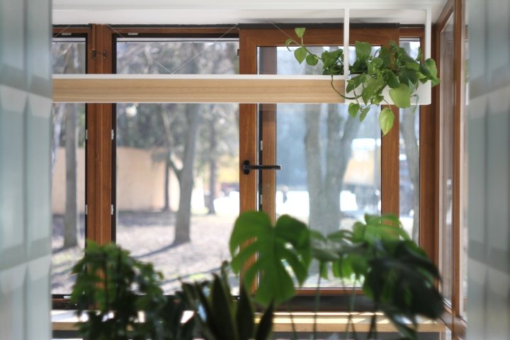 DOBRO 咖啡和鸡尾酒,TAK 办公室,罗夫诺 - 乌克兰 DOBRO 咖啡和鸡尾酒,TAK 办公室,罗夫诺 - 乌克兰