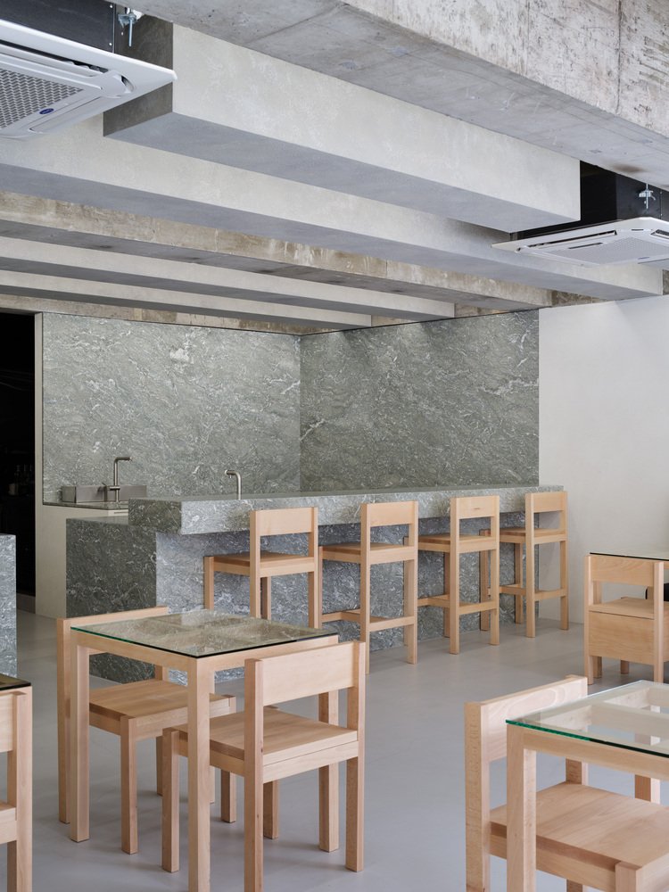 DORAE KNOT 咖啡厅由 Studio GIMGEOSIL 设计