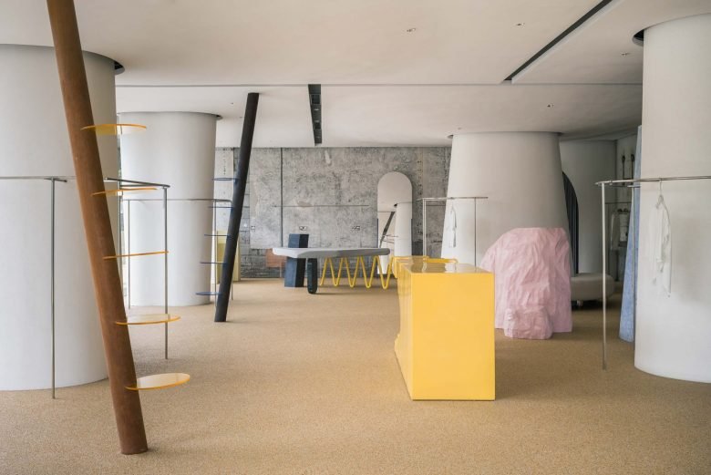 DSC Select Store 由 say 建筑师设计