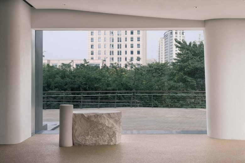 DSC Select Store 由 say 建筑师设计