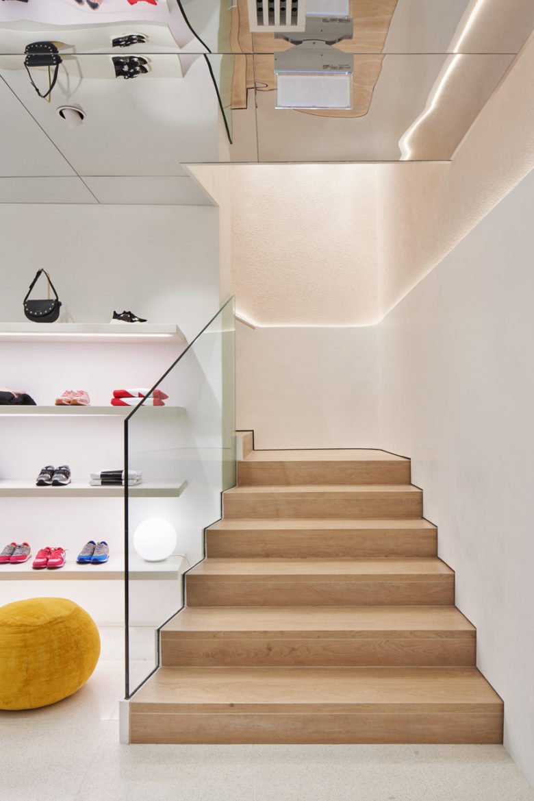 LIU•JO 米兰 C.so Vittorio Emanuele 新旗舰 GrandBoutique