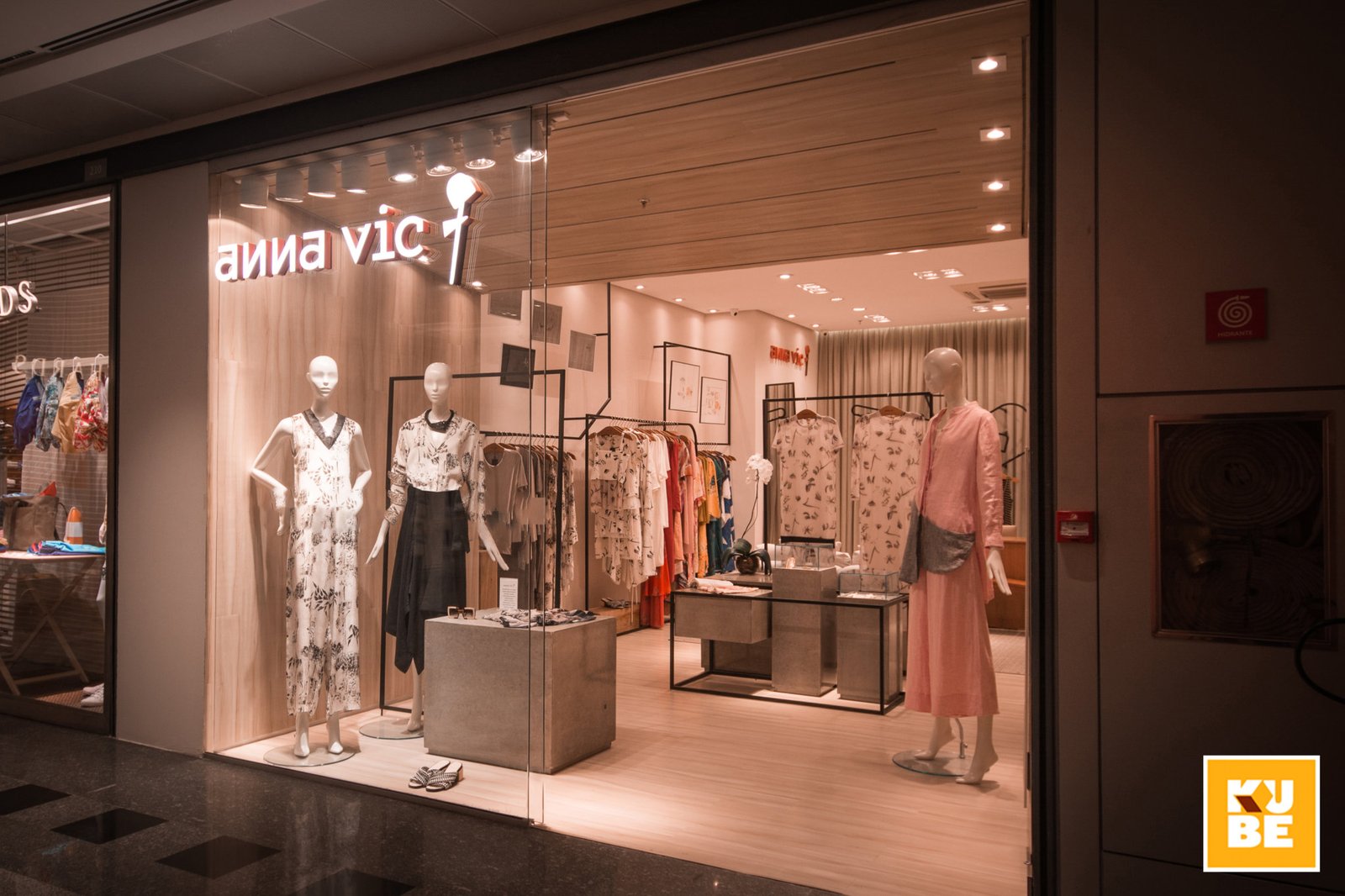 Anna Vic Leblon 商店,Kube Arquitetura,里约热内卢 – 巴西 Anna Vic Leblon 商店,Kube Arquitetura,里约热内卢 – 巴西