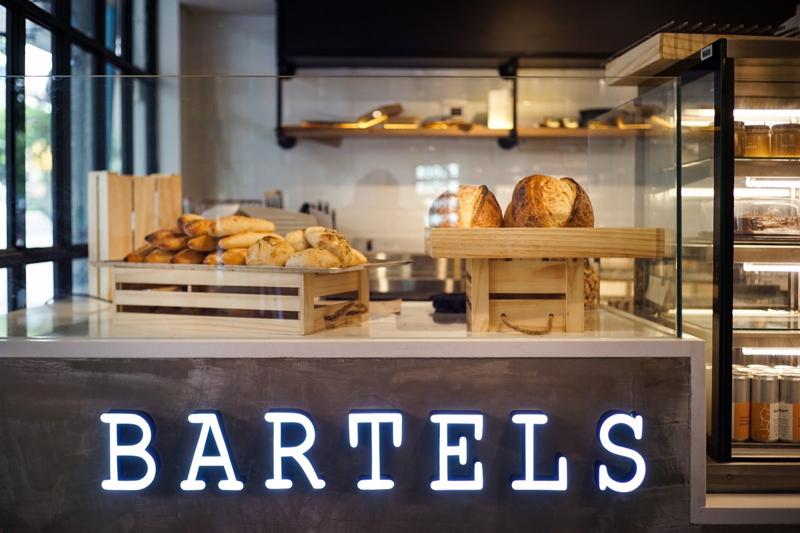 BARTELS：曼谷的酵母面包店和果汁店