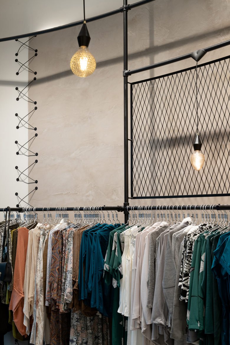 KAREN MIZRAHI – store.studio.showroom KAREN MIZRAHI – store.studio.showroom