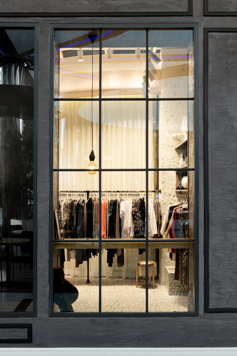 KAREN MIZRAHI – store.studio.showroom KAREN MIZRAHI – store.studio.showroom