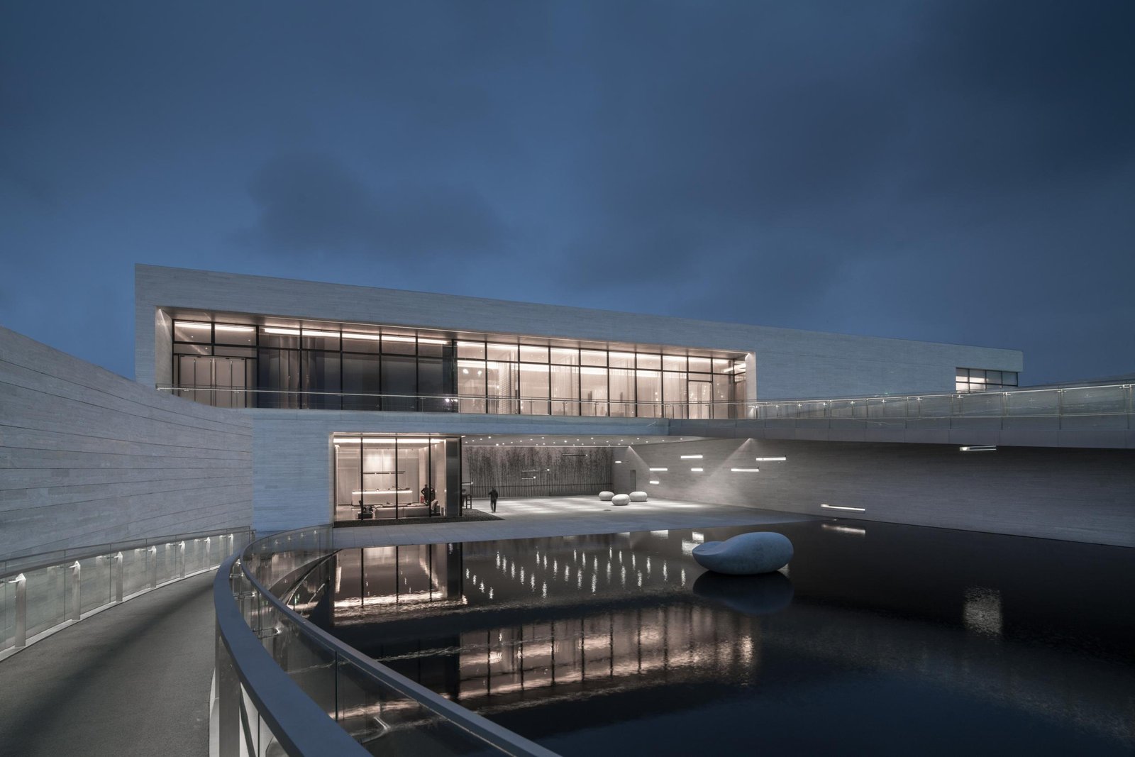 lacime 建筑师设计的海滨艺术画廊