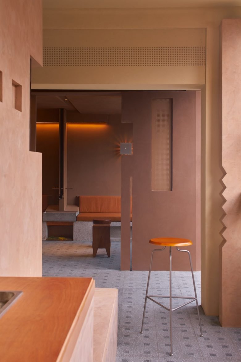 ALL Design Studio 在上海打造“后院”咖啡馆