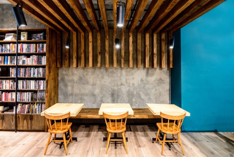 FAUNO – 书店和咖啡店