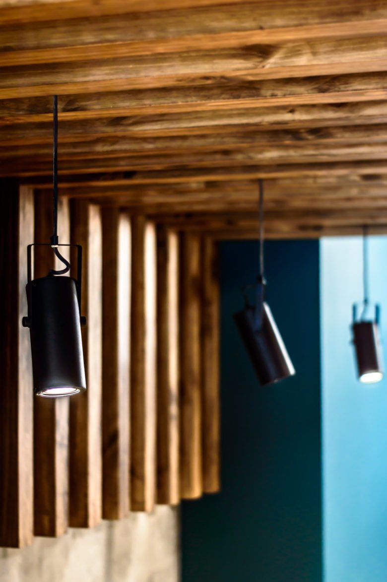 FAUNO – 书店和咖啡店