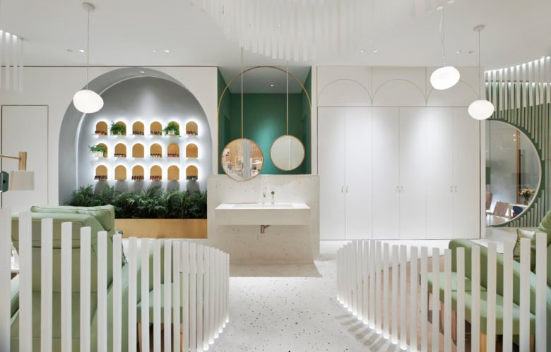 Nazodesign 工作室设计的 InNail 商店