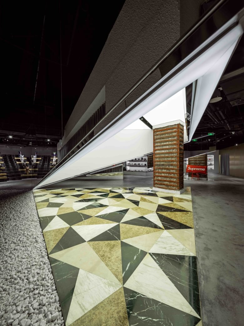 BY 实验店 BY 实验店