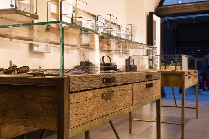 David Marc by Sestini & Corti,罗马 – 意大利 David Marc by Sestini & Corti,罗马 – 意大利