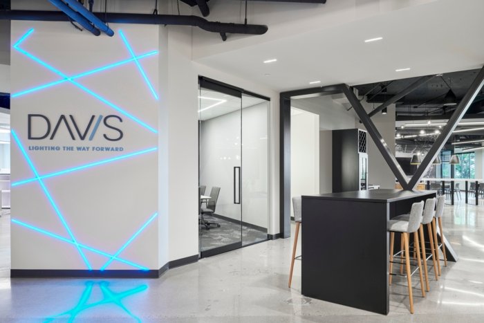 BDH 的 Davis & Associates 办公室