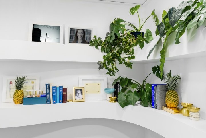 Somriures 牙科诊所，由 Masquespacio 设计，阿尔库迪亚 / 巴伦西亚 – 西班牙