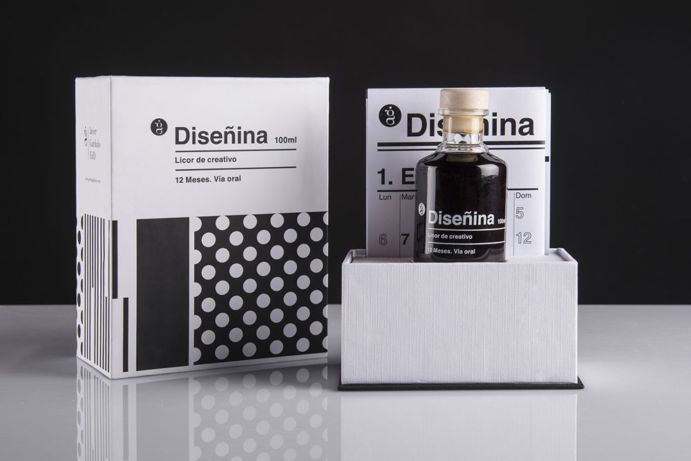 Designine 由 Javier Garduño Estudio de Diseño 设计 Designine 由 Javier Garduño Estudio de Diseño 设计