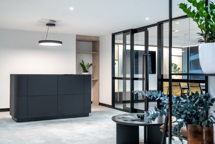 Creo Design Group 设计的 Dexus 办公室