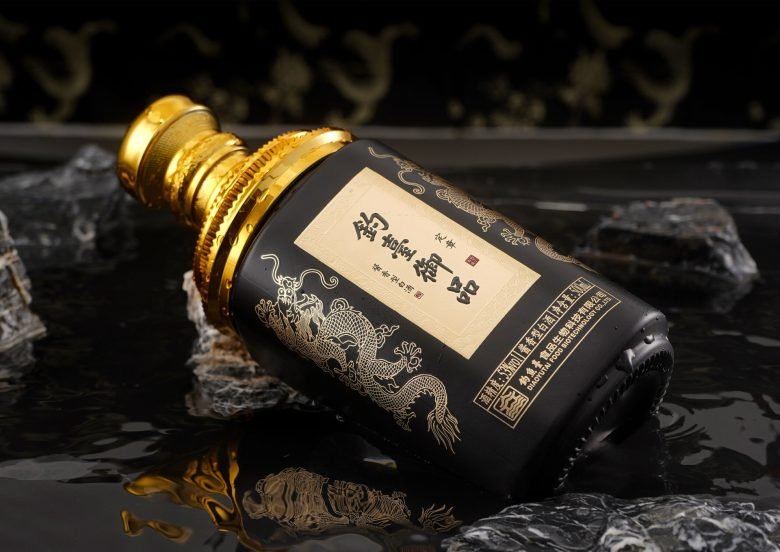 Diaotai Yupin Dingzhang Baijiu by LionPeng Design Studio