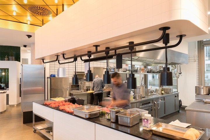 德国汉堡 Mo.studio 设计的 Die Gute Botschaft 餐厅