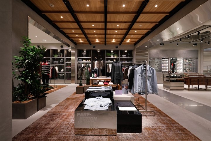 柴油店翻新，东京 – 日本