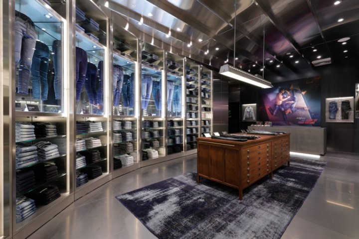 柴油店翻新，东京 – 日本