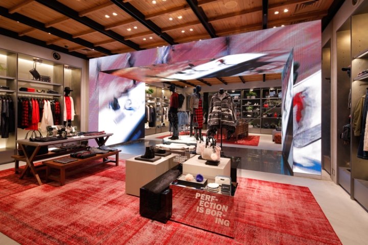 柴油店翻新，东京 – 日本