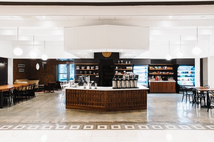 Dilworth Coffee by Square Feet Studio，北卡罗来纳州夏洛特