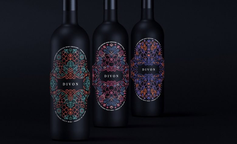 Divon 酒标由 Kriszta Szegedi 设计