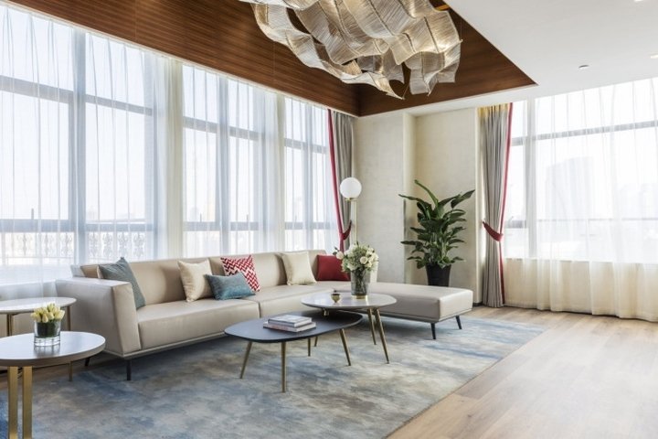 Dplus 全球办公室由深圳意象空间设计，广州 – 中国