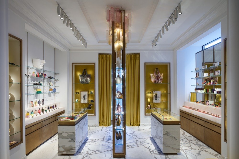 德赖斯·范诺顿 (Dries Van Noten) 专卖店