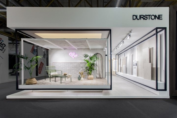 由 VXLAB 在 Cersaie 2017 上设计的 Durstone 展台