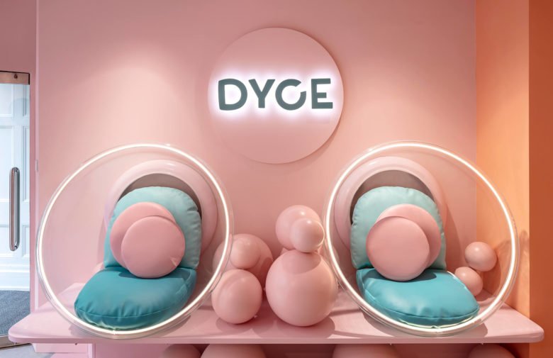 Dyce 甜品店，由 FormRoom 设计