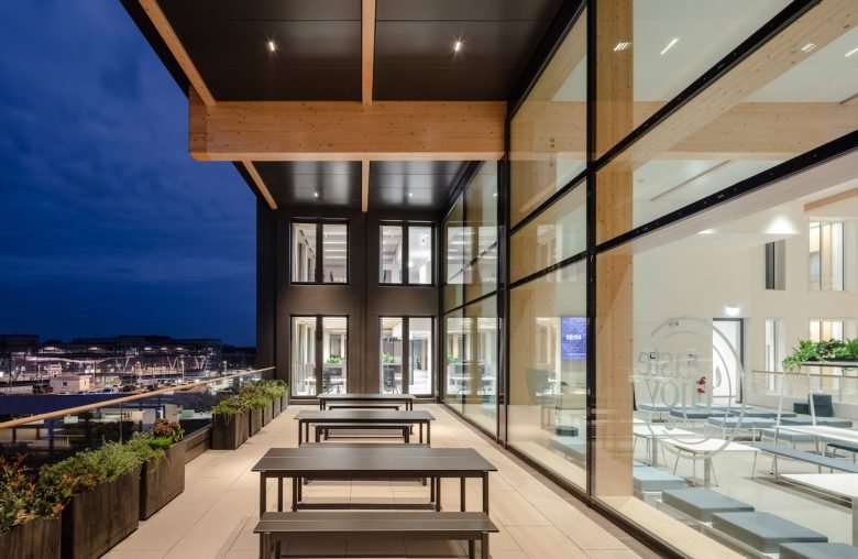 EDGE Suedkreuz 柏林 / Tchoban Voss Architekten EDGE Suedkreuz 柏林 / Tchoban Voss Architekten