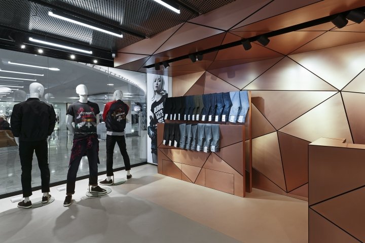 法国巴黎 Agence Costa 的 ELEVENPARIS 商店 法国巴黎 Agence Costa 的 ELEVENPARIS 商店