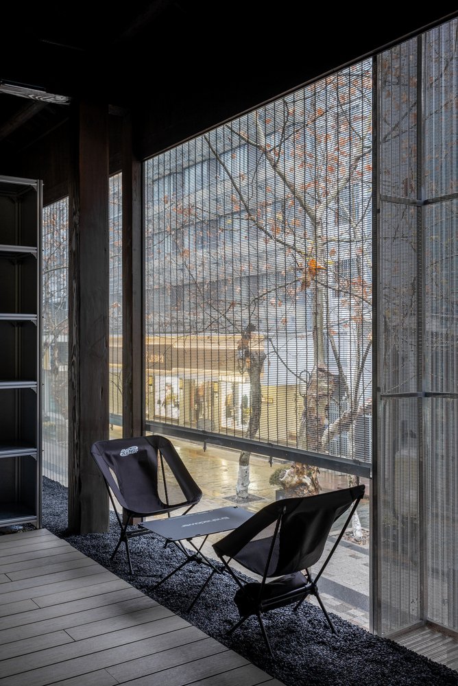 ENSHADOER 商店，由 say 建筑师设计