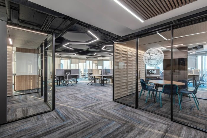 HTO 建筑与工程公司的 EPAM 办公室