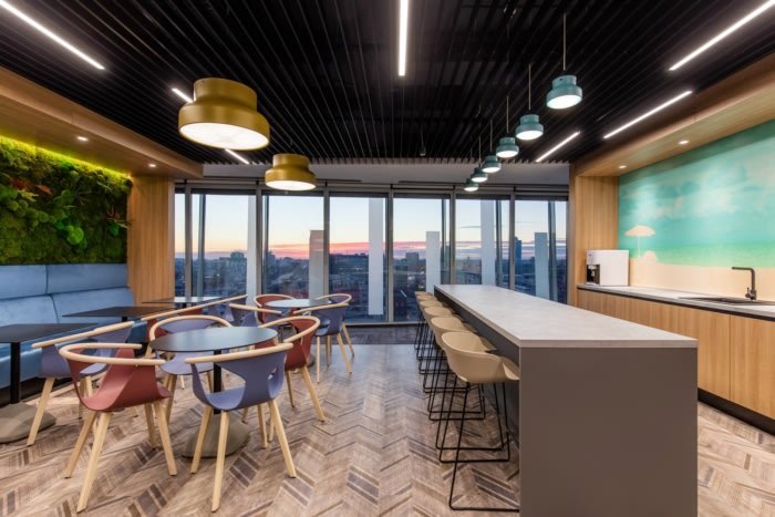 HTO 建筑与工程公司的 EPAM 办公室