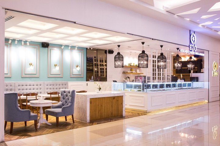 Evonil Architecture 设计的 EZO 芝士蛋糕和面包店,印度尼西亚泗水 Evonil Architecture 设计的 EZO 芝士蛋糕和面包店,印度尼西亚泗水