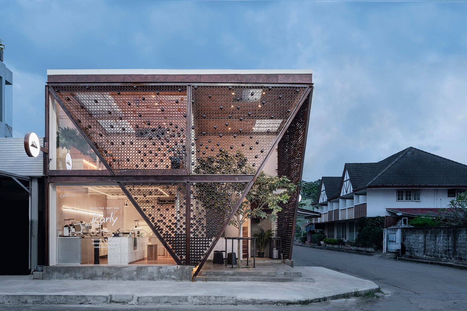 space+craft 的早期 BKK 咖啡馆