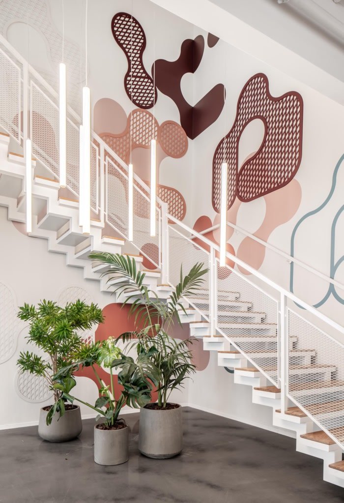 由 Shirli Zamir 设计工作室设计的 Earnix 办公室