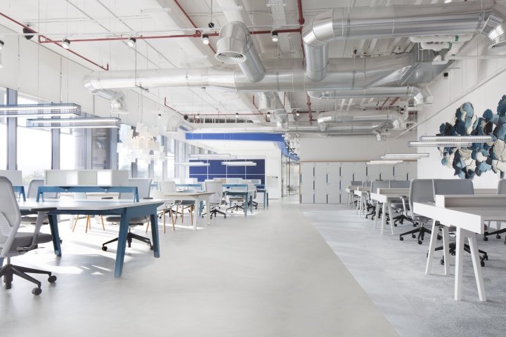 爱德曼中东办事处，由 Pallavi Dean Interiors 设计，阿布扎比 – 阿联酋