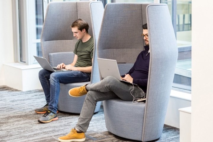 Gensler 扩建爱德曼办公室，英国伦敦