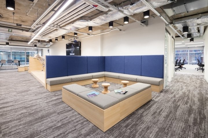 Gensler 扩建爱德曼办公室，英国伦敦